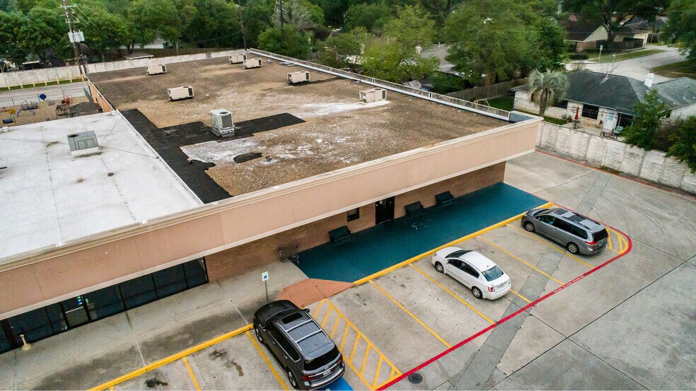 More Photos Of 18416-18508 Kuykendahl Rd, Spring Freestanding For Lease