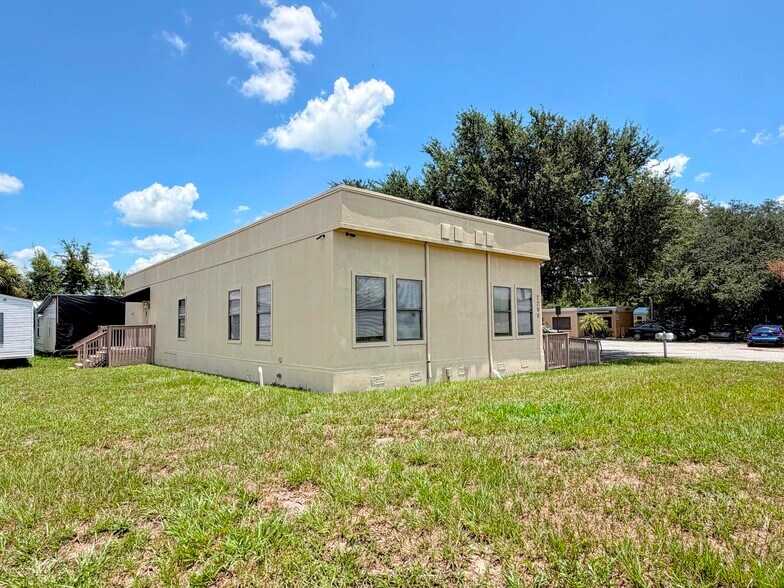 More Photos Of 2290 E Us-92, Plant City Office Residential For Sale