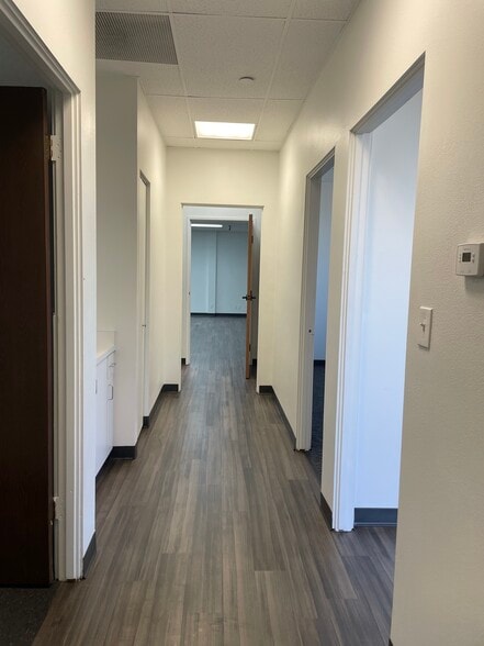 More Photos Of 6110-6130 Valley View Ave, Buena Park Unknown For Lease