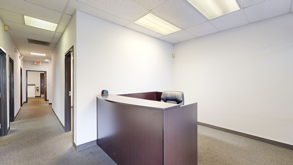 More Photos Of 5776 Hoffner Ave, Orlando Unknown For Lease