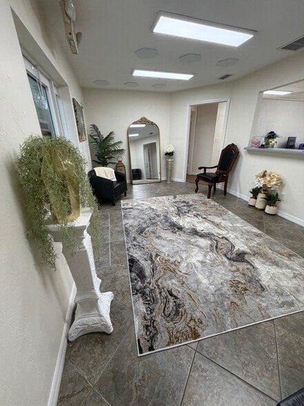 More Photos Of 3113 S Ridgewood Ave, Daytona Beach Medical For Lease