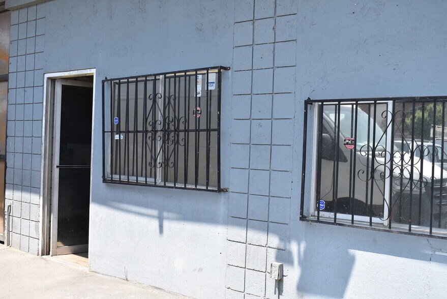 More Photos Of 525 S Atlantic Blvd, Commerce Auto Dealership For Lease