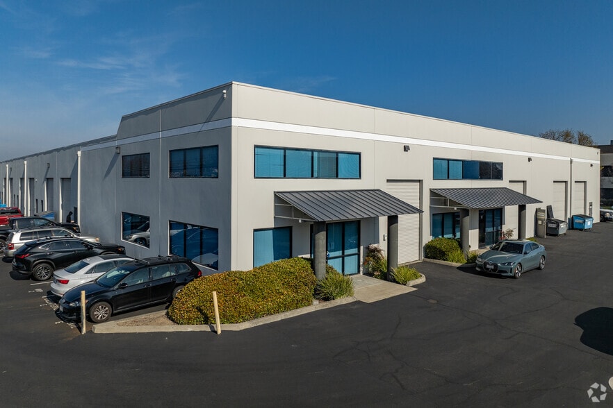 More Photos Of 285 Bel Marin Keys Blvd, Novato Light Manufacturing For Lease