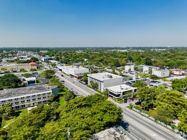 More Photos Of 1071-1075 NE 125th St, North Miami Loft Creative Space For Lease