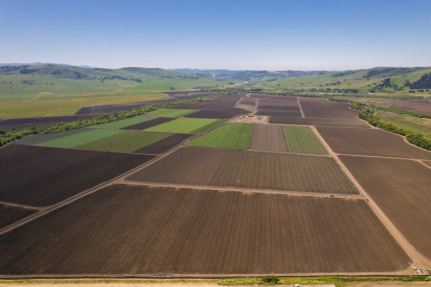 More Photos Of 0 Highway 25, Gilroy Land For Sale