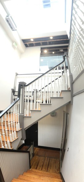 More Photos Of 1305-1307 St Paul St, Baltimore Office Residential For Sale