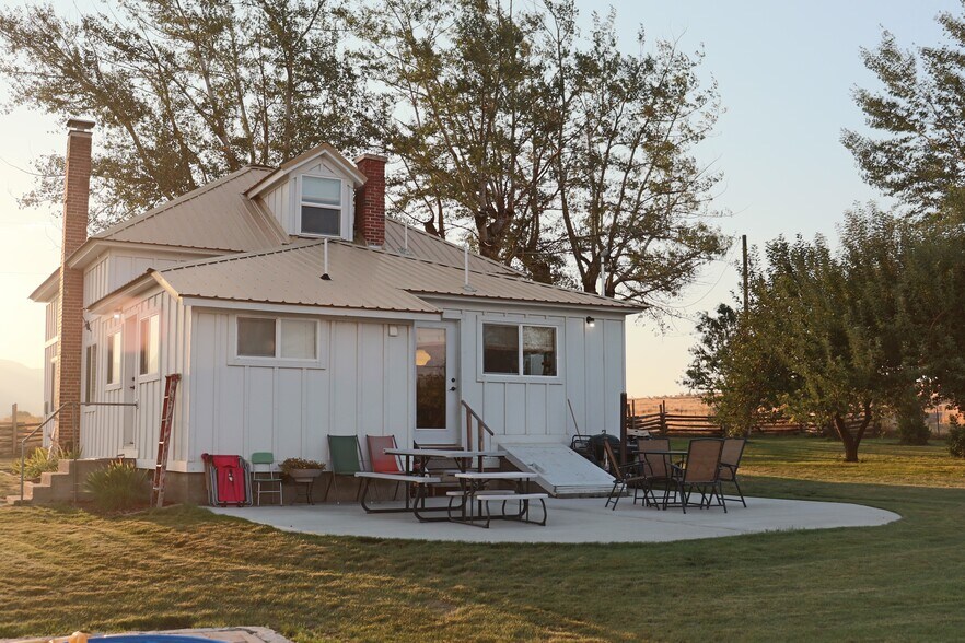 More Photos Of 47219 Highway 30, Haines Land For Sale