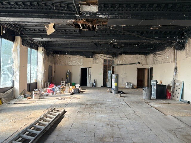 More Photos Of 1601 N Lawndale Ave, Chicago Storefront Retail Residential For Lease