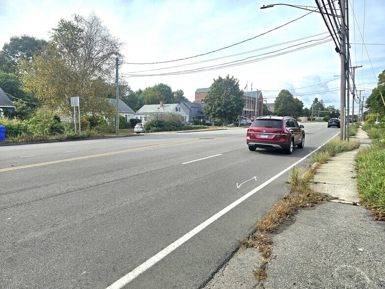 More Photos Of 420 Long Hill Rd, Groton Medical For Sale