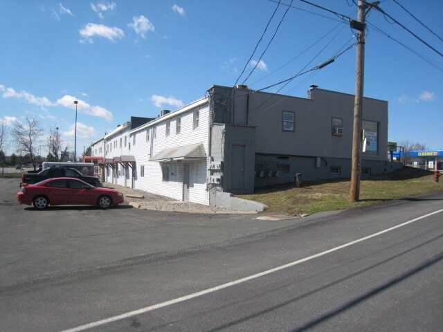 More Photos Of 881-889 New Loudon Rd, Latham General Retail For Lease
