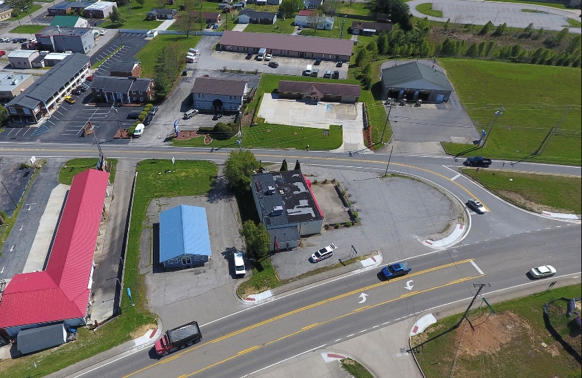 More Photos Of 3980 Teays Valley Rd, Hurricane General Retail For Sale