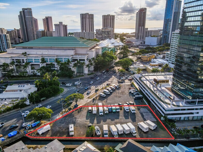 More Photos Of 1830 Kapiolani Blvd, Honolulu Land For Sale