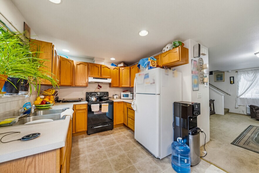 More Photos Of 139 Almond St, Medford Apartments For Sale