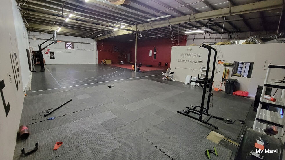 More Photos Of 10207-10235 General Dr, Orlando Warehouse For Lease