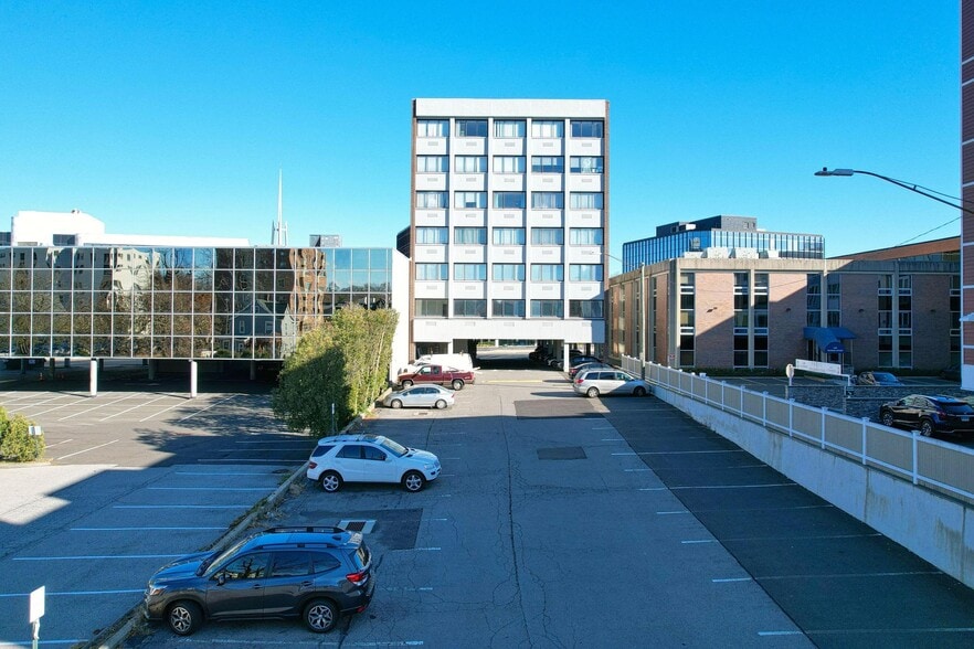 More Photos Of 1234 Summer St, Stamford Office For Sale