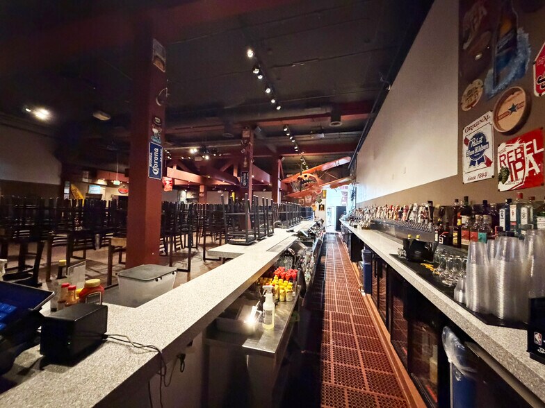 More Photos Of 449 Powell St, San Francisco Office For Lease