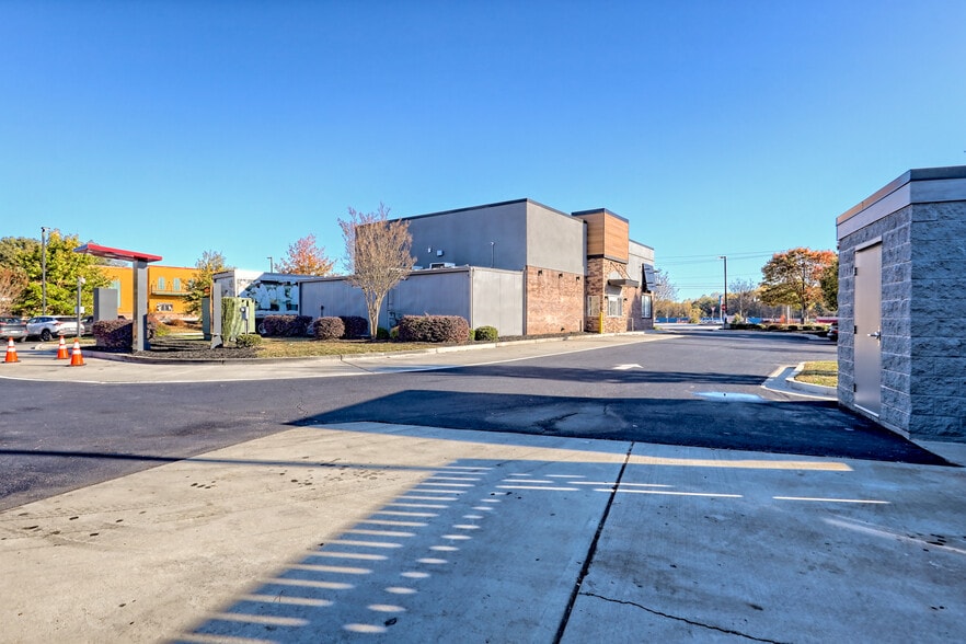 More Photos Of 515 Historic 441 Hwy, Cornelia Fast Food For Sale