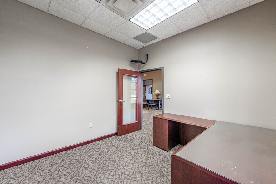 More Photos Of 6408 Highway 28 E, Pineville Office For Sale