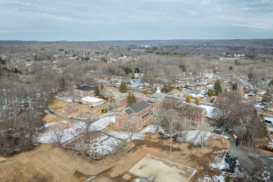 More Photos Of 60 Austin Ave, Greenville Schools For Sale