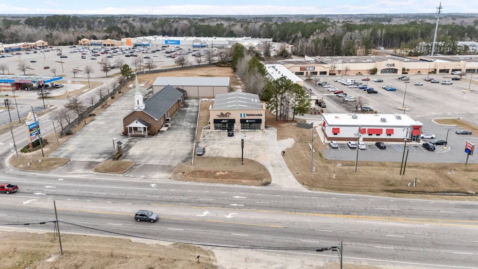 More Photos Of 1840 S Madison St, Whiteville Freestanding For Lease