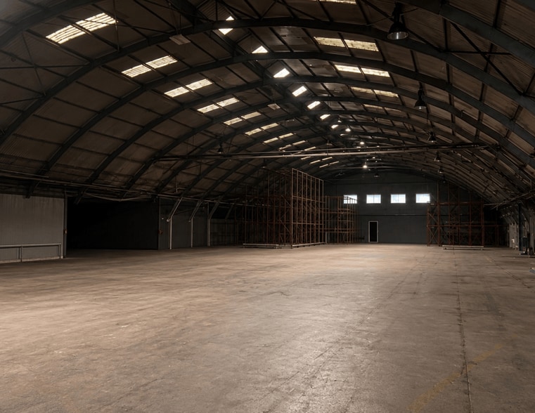 More Photos Of 500 Avenue R SW, Winter Haven Warehouse For Lease