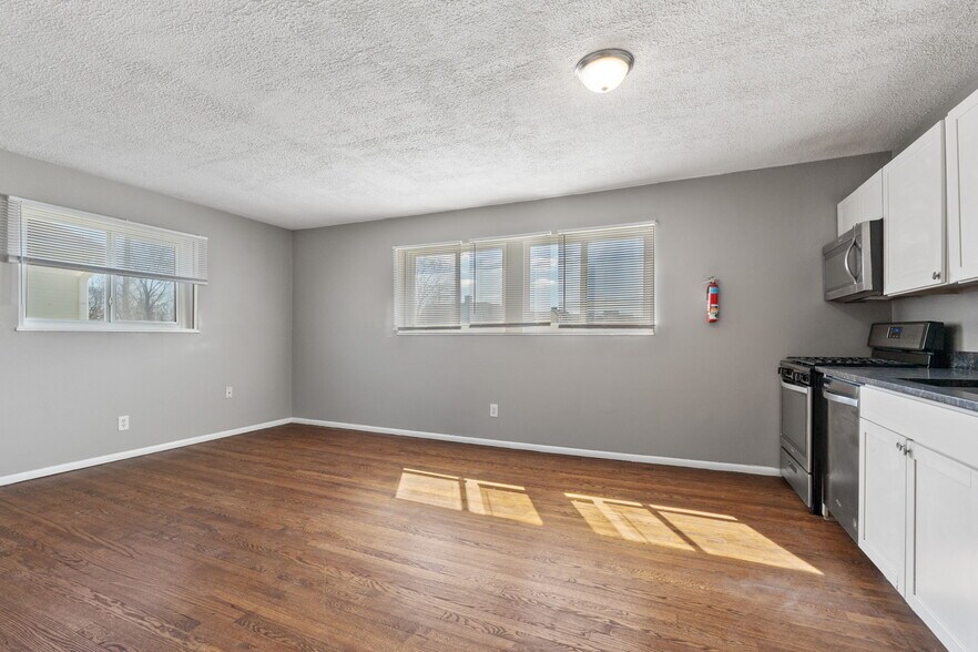 More Photos Of 1309 Fair Ave, Columbus Apartments For Sale