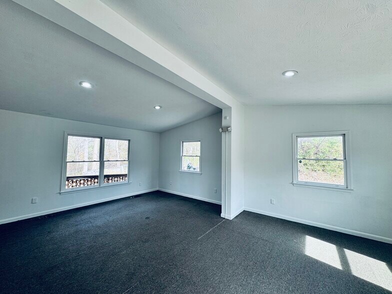 More Photos Of 2800 Hill St, Lynchburg Storefront Retail Office For Sale