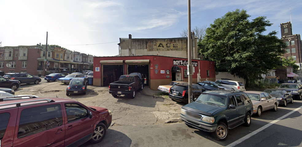 Primary Photo Of 2400 W Hunting Park Ave, Philadelphia Auto Salvage Facility For Sale