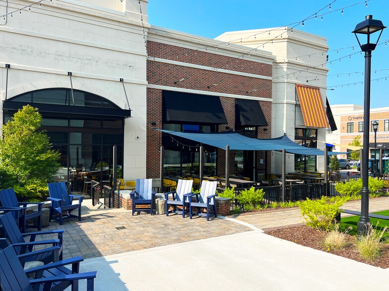 More Photos Of 4600 Roswell Rd, Atlanta Unknown For Lease