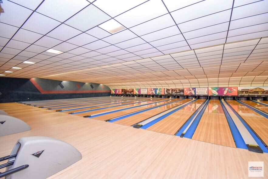 More Photos Of 28 N Bowl Ln, Plattsburgh Sports And Entertainment For Sale