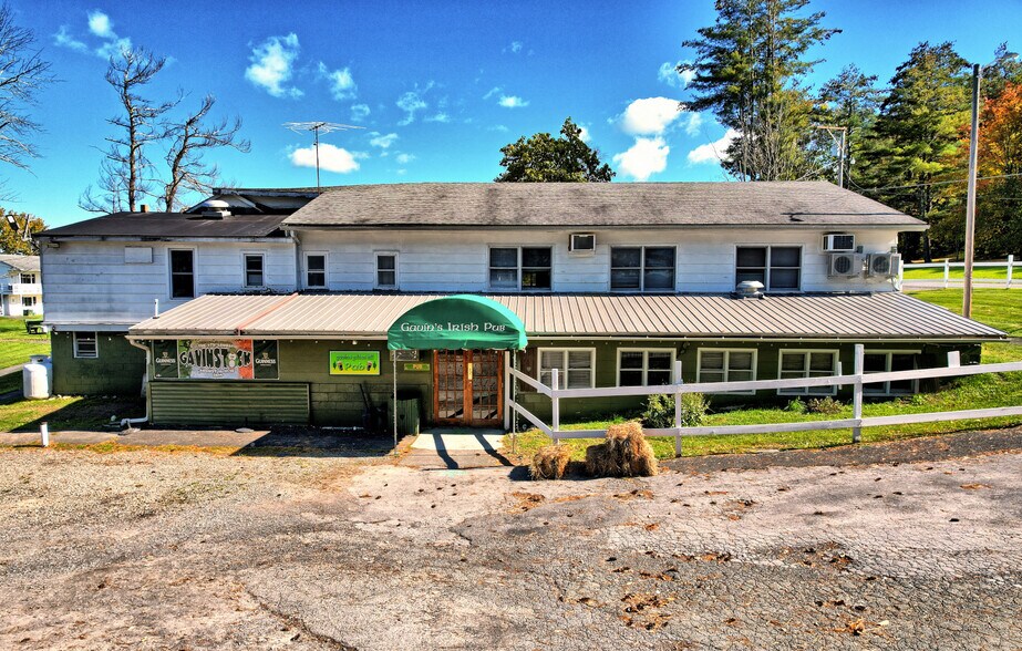 More Photos Of 118 Golden Hill Rd, Cornwallville Hotel For Sale