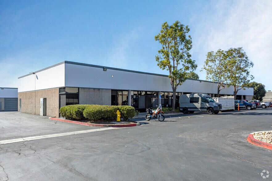 Primary Photo Of 7975 Dunbrook Rd, San Diego Manufacturing For Lease