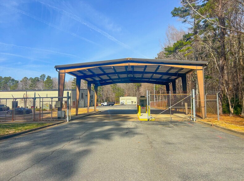 More Photos Of 111 Seaford Rd, Seaford Warehouse For Lease