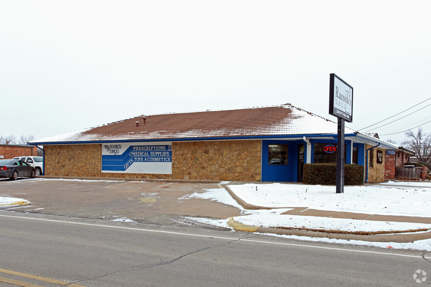 Primary Photo Of 1518 W 9th, Stillwater Drugstore For Sale