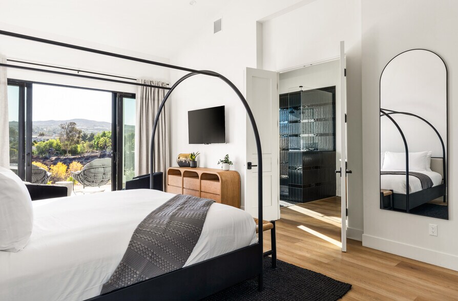 More Photos Of 39241 Corte Venture, Temecula Winery Vineyard For Sale