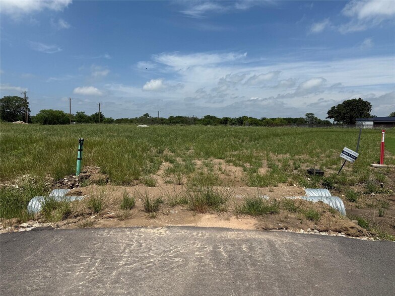 More Photos Of TBD Yawney Dr, Lipan Land For Sale