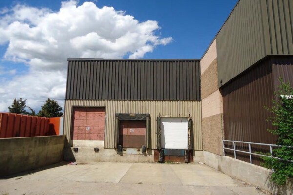 More Photos Of 2950 Bremner Ave, Red Deer Office For Sale