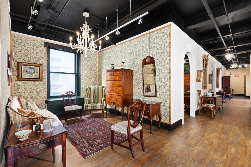 More Photos Of 227-239 W 17th St, New York Apartments For Sale