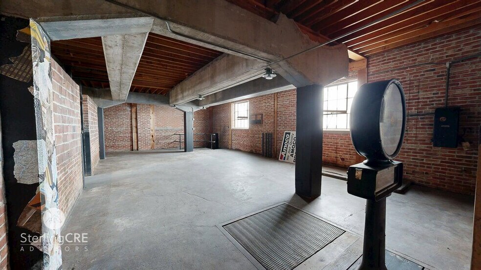 More Photos Of 7 N 18th St, Billings Warehouse For Sale