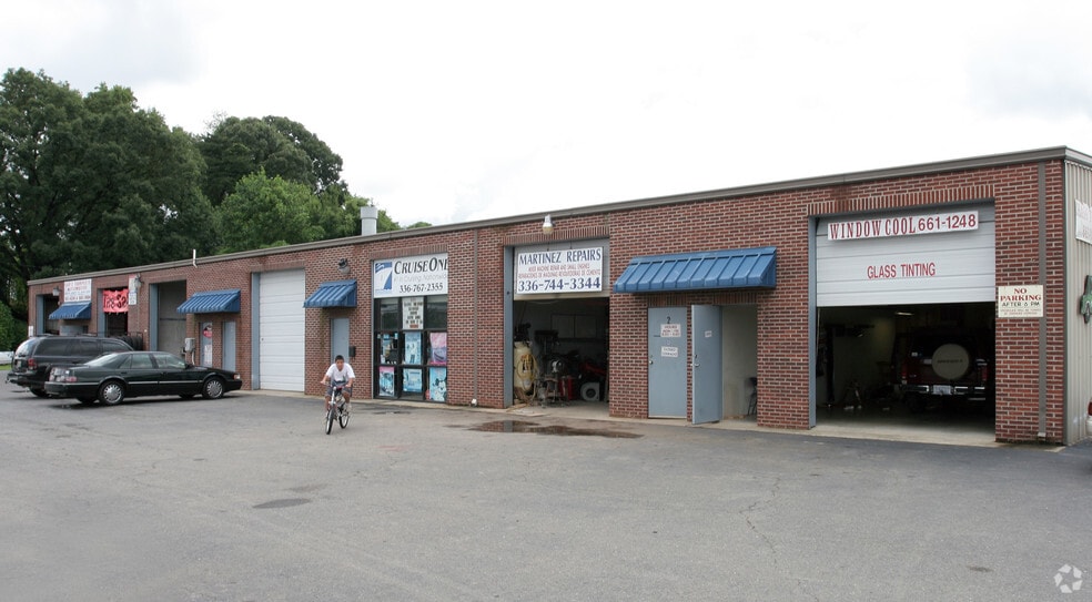 More Photos Of 3307 N Liberty St, Winston-Salem Auto Repair For Sale
