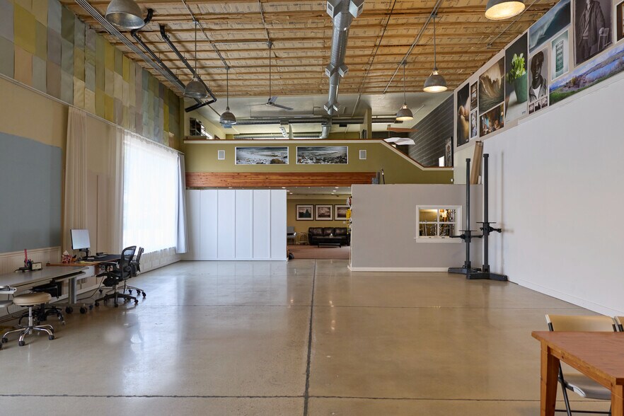More Photos Of 435 N 400 W, Salt Lake City Light Manufacturing For Sale