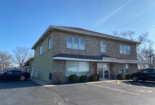Primary Photo Of 7041 Willow Springs Rd, Countryside Office For Lease
