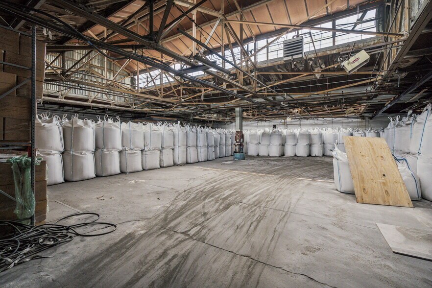 More Photos Of 2901 N 18th St, Philadelphia Warehouse For Sale