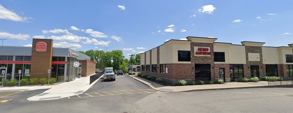 More Photos Of 2160 Fairport Nine Mile Point Rd, Penfield Unknown For Lease