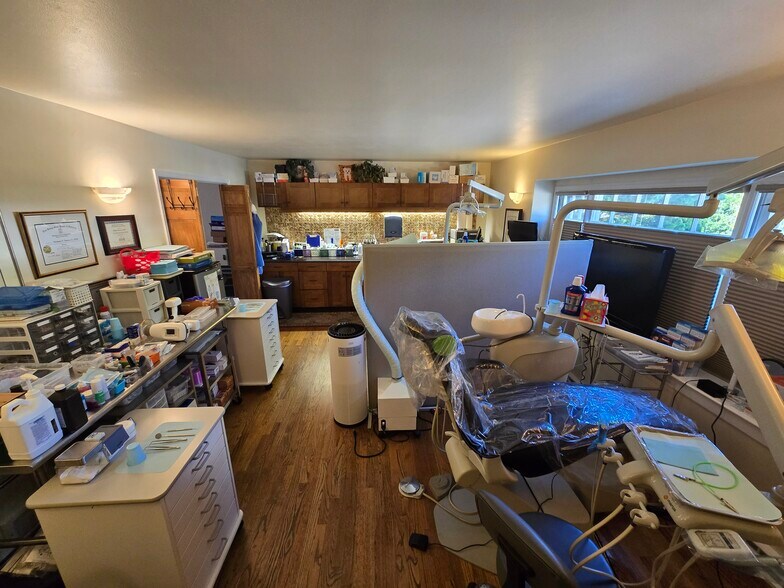 More Photos Of 200-204 N Harrison St, Princeton Medical For Sale