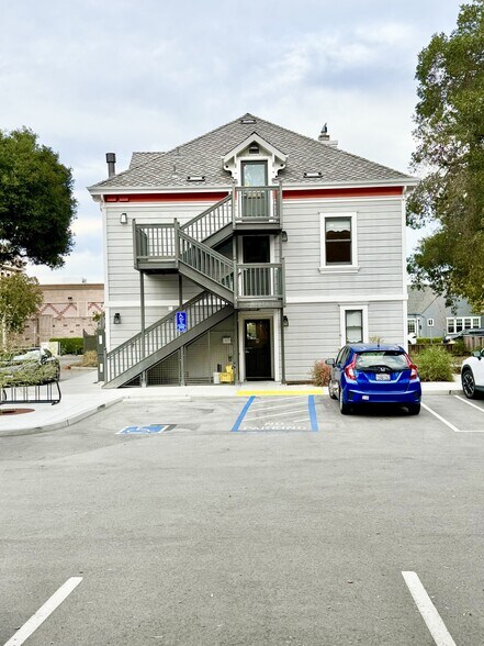 More Photos Of 1200 6th Ave, Belmont Office For Lease