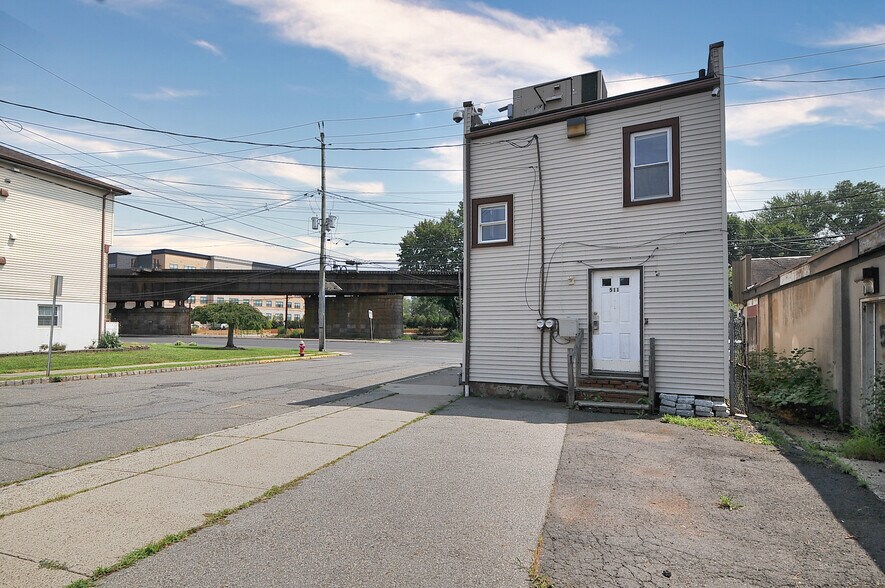 More Photos Of 511 W Westfield Ave, Roselle Park Storefront Retail Residential For Sale