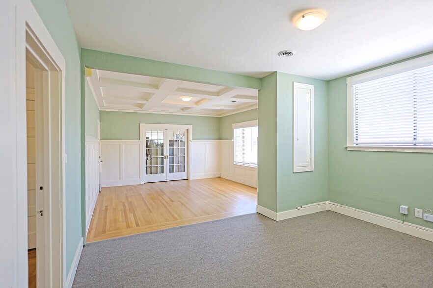 More Photos Of 1551 Solano Ave, Berkeley Storefront Retail Office For Lease