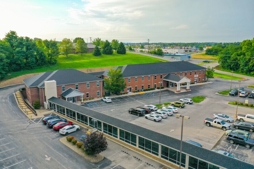 More Photos Of 803 Meyers Baker Rd, London Healthcare For Sale