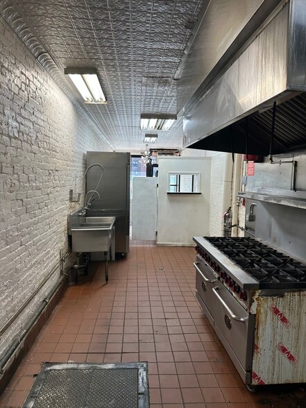 More Photos Of 2100-2104 Second Ave, New York Apartments For Lease